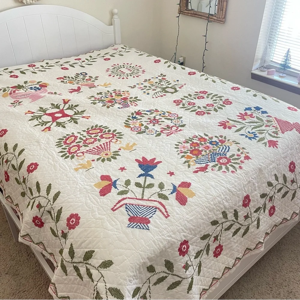 Handmade Vintage Paragon Baltimore’s Bride 01167 Cross Stitch Sampler Quilt